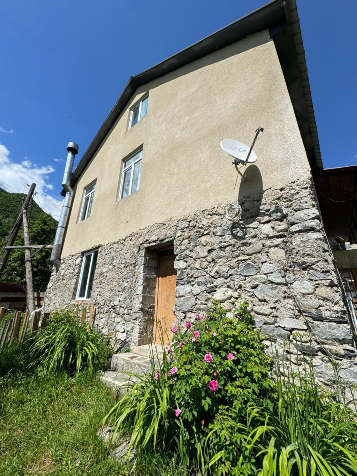 Barbara'S Eco-Cozy Guesthouse Mestia Exterior photo